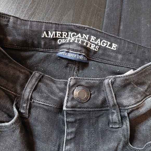 American Eagle Outfitters Black Hi Rise Distressed Jegging Jean Legging 2 GUC - Picture 15 of 16